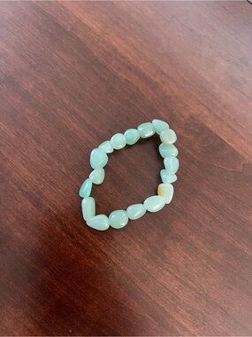Jade Beaded Stretch Bracelet